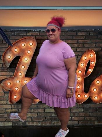 Kansas City , 45  female escort, Bowling Green