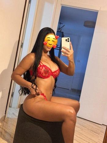 518-621-6481, 21  female escort, Bowling Green