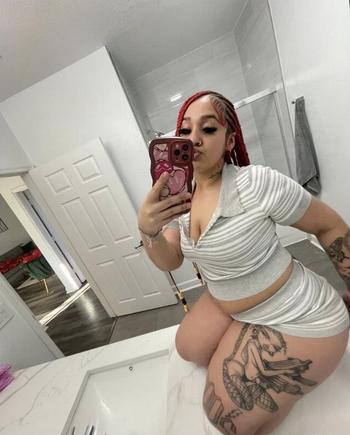 360-471-7633, 27  female escort, Bowling Green